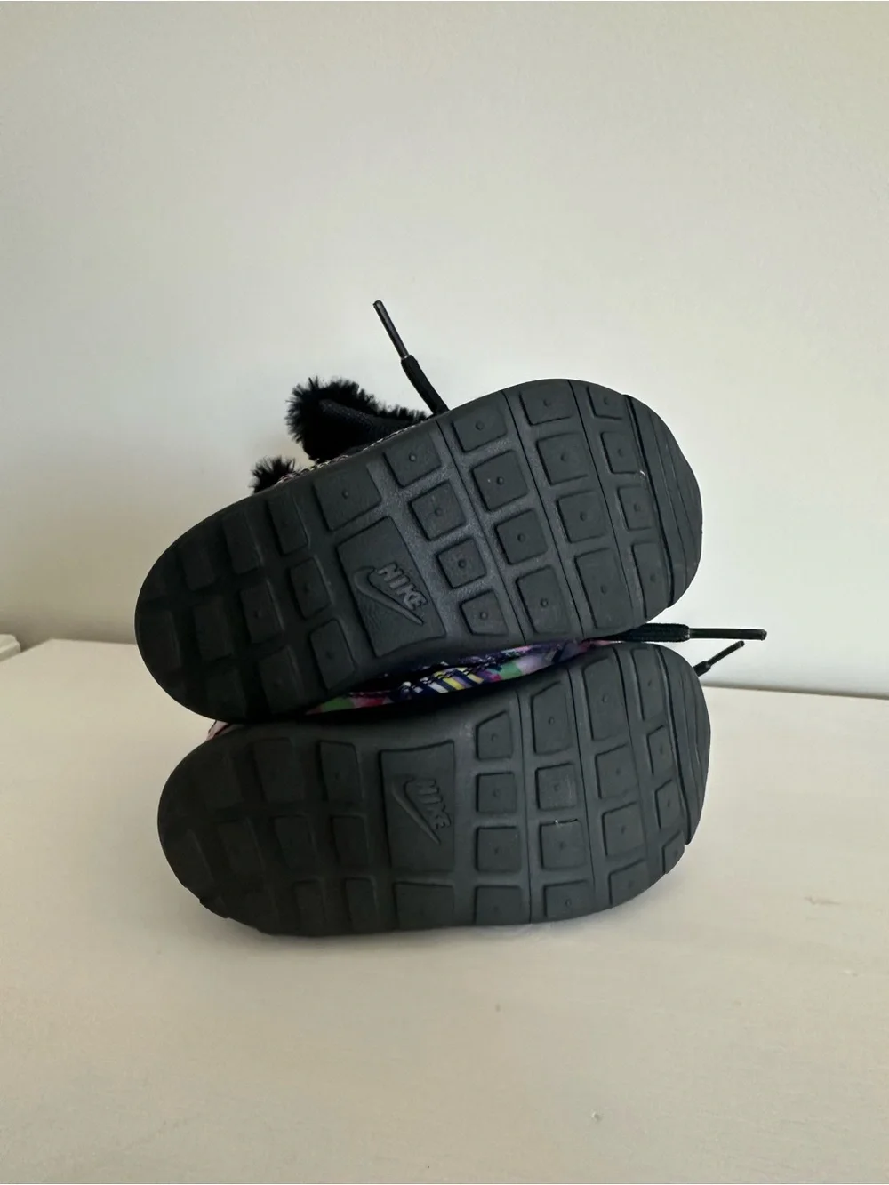 Nike Roshe One High Print Winter Boots